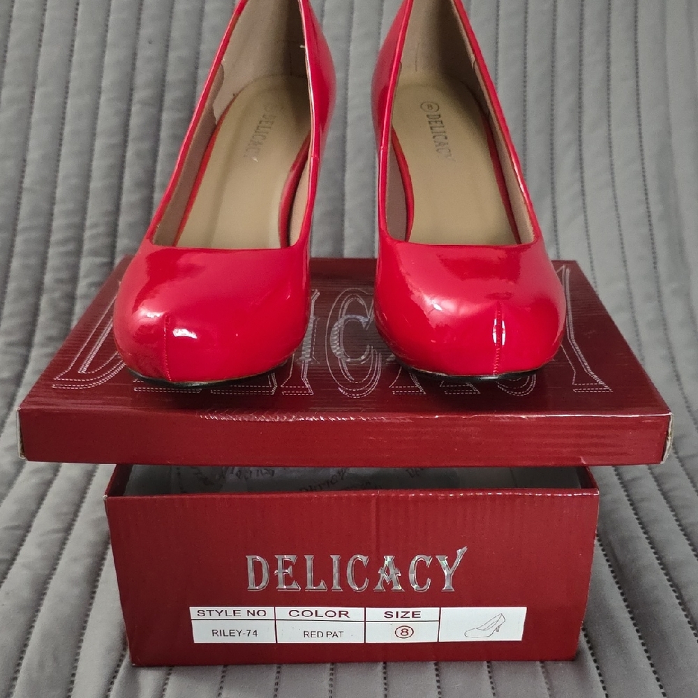 Delicacy Vibrant Red Patent Heels